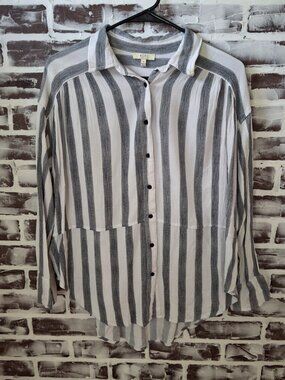 Kori Small Button Down Top Long Sleeves Grey White Striped Oversized
